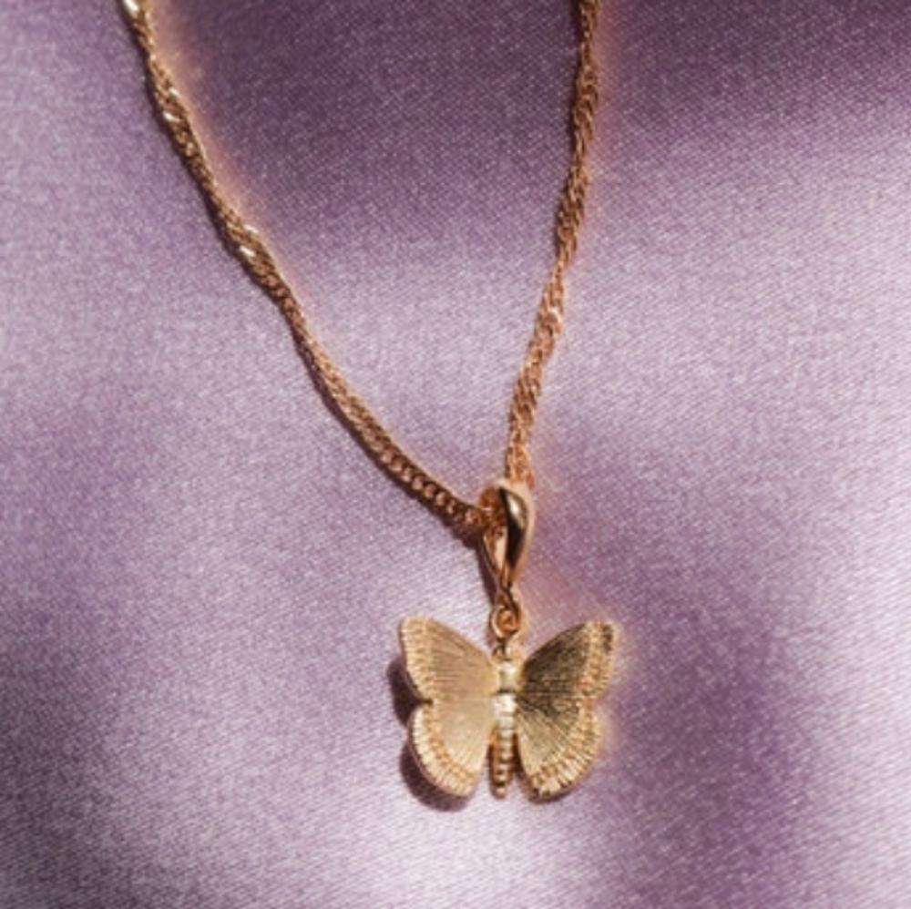 Chvker Butterfly Dreams necklace New